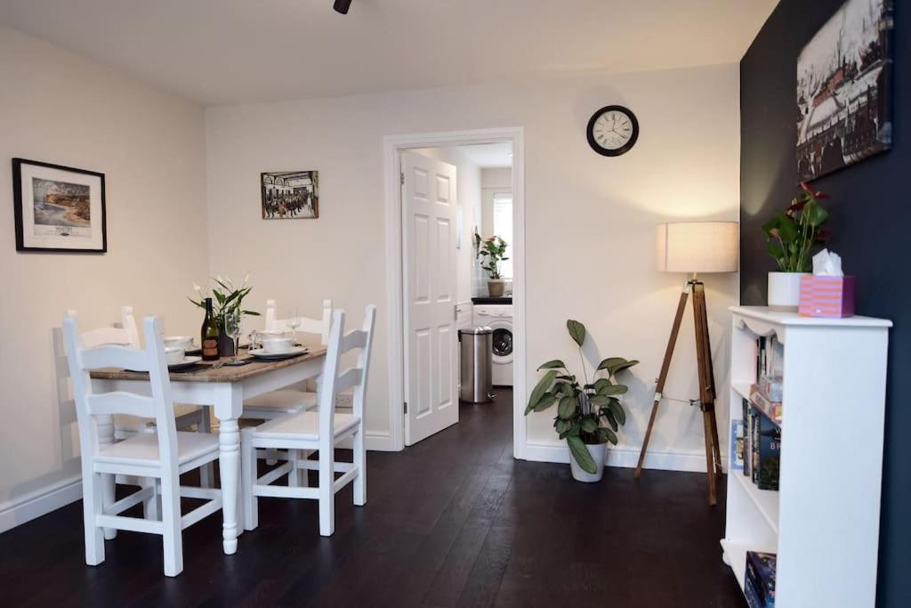 Loveyork Priory Apartment - Central With Parking المظهر الخارجي الصورة
