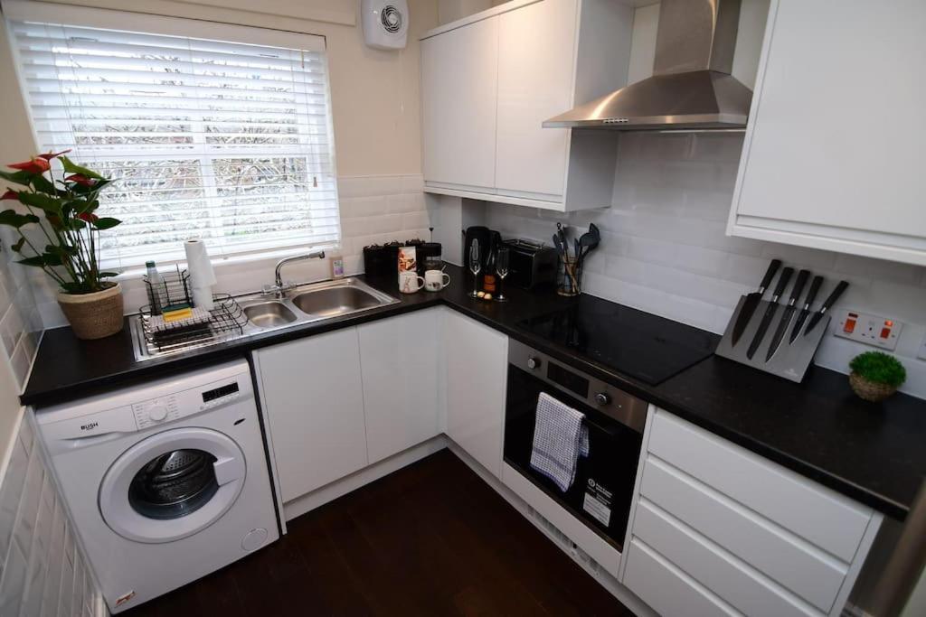 Loveyork Priory Apartment - Central With Parking المظهر الخارجي الصورة